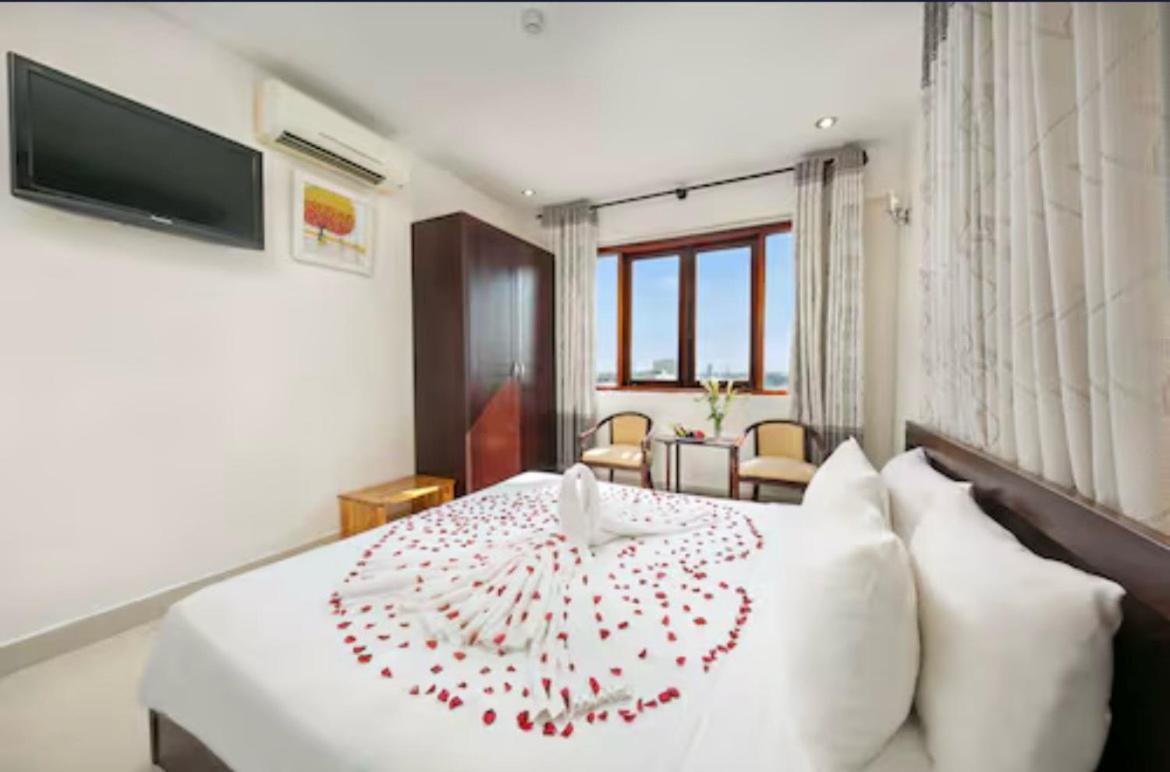 Dream Hotel Da Nang Esterno foto
